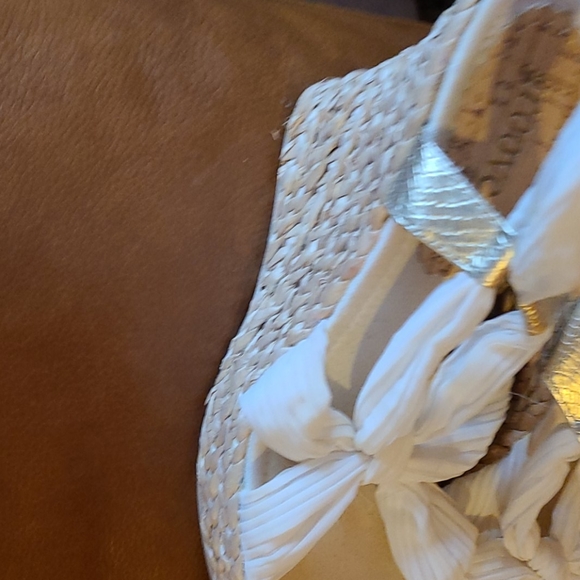 Wrap around sandal - Picture 4 of 4